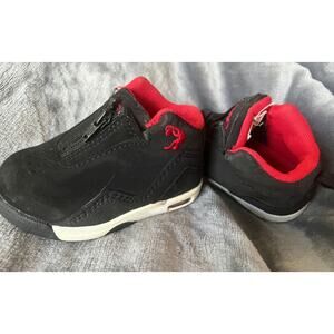 SHAQ Basketball Baby Shoes Infant Size 4 Zipper closure